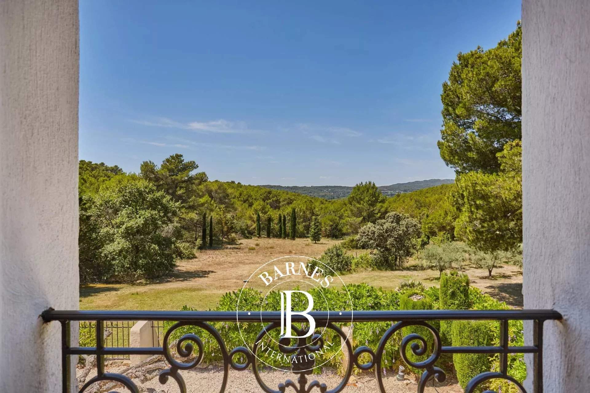 Aix-en-Provence  - Property 6 Bedrooms - picture 13