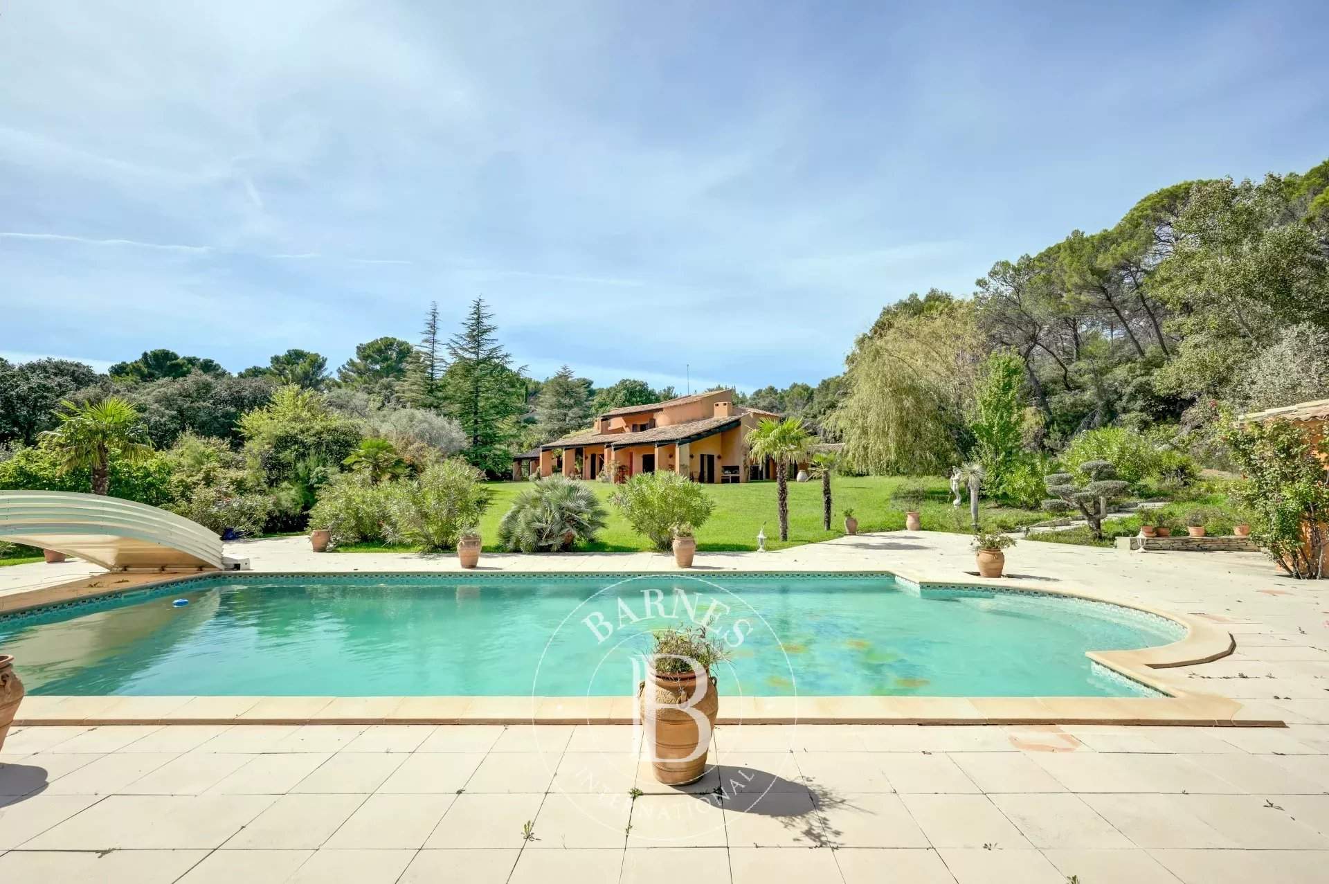 Aix-en-Provence  - House 4 Bedrooms - picture 17