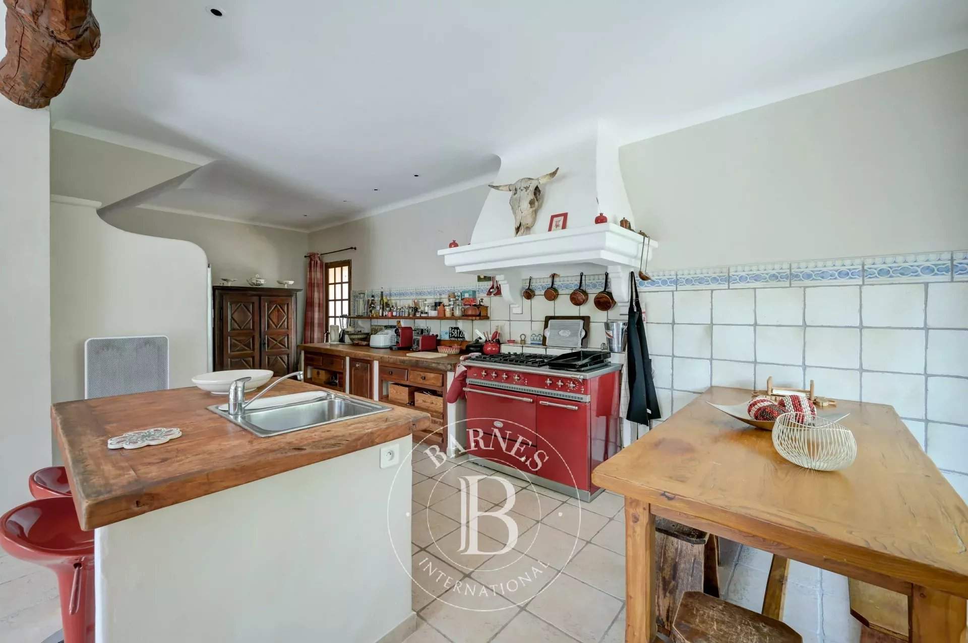 Aix-en-Provence  - House 6 Bedrooms - picture 9