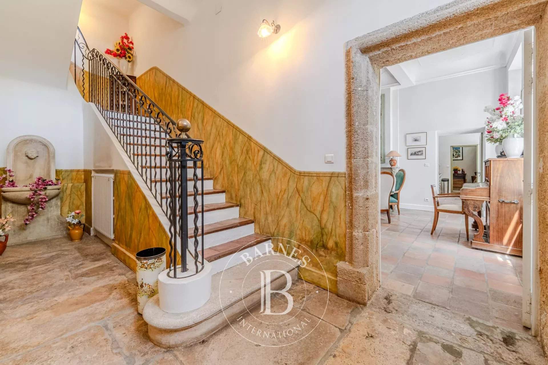 Aix-en-Provence  - Bastide 49 Pièces 5 Chambres - picture 7