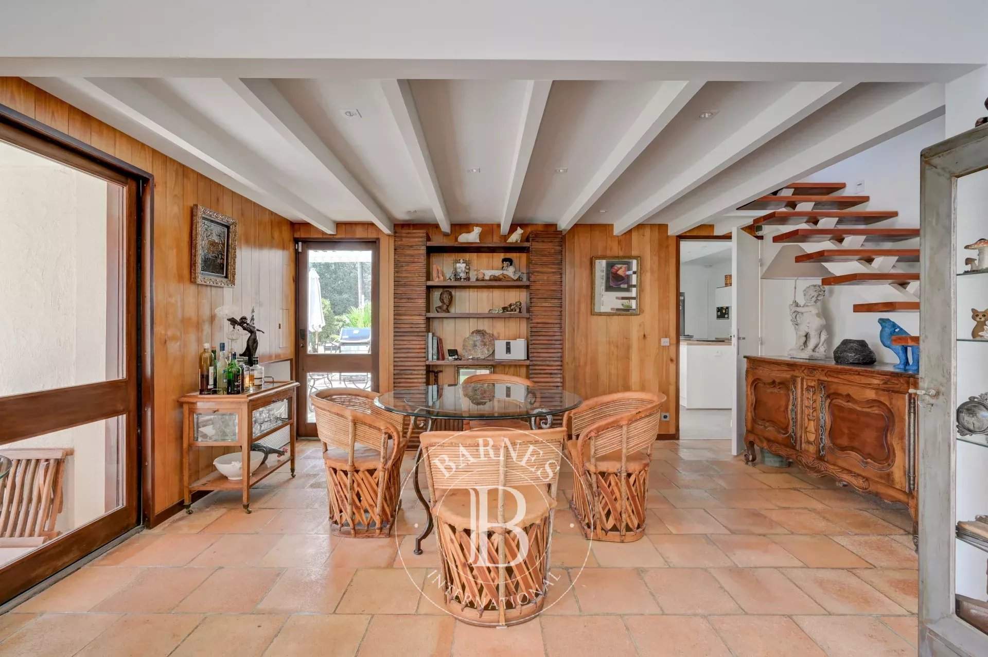 Aix-en-Provence  - House 4 Bedrooms - picture 12