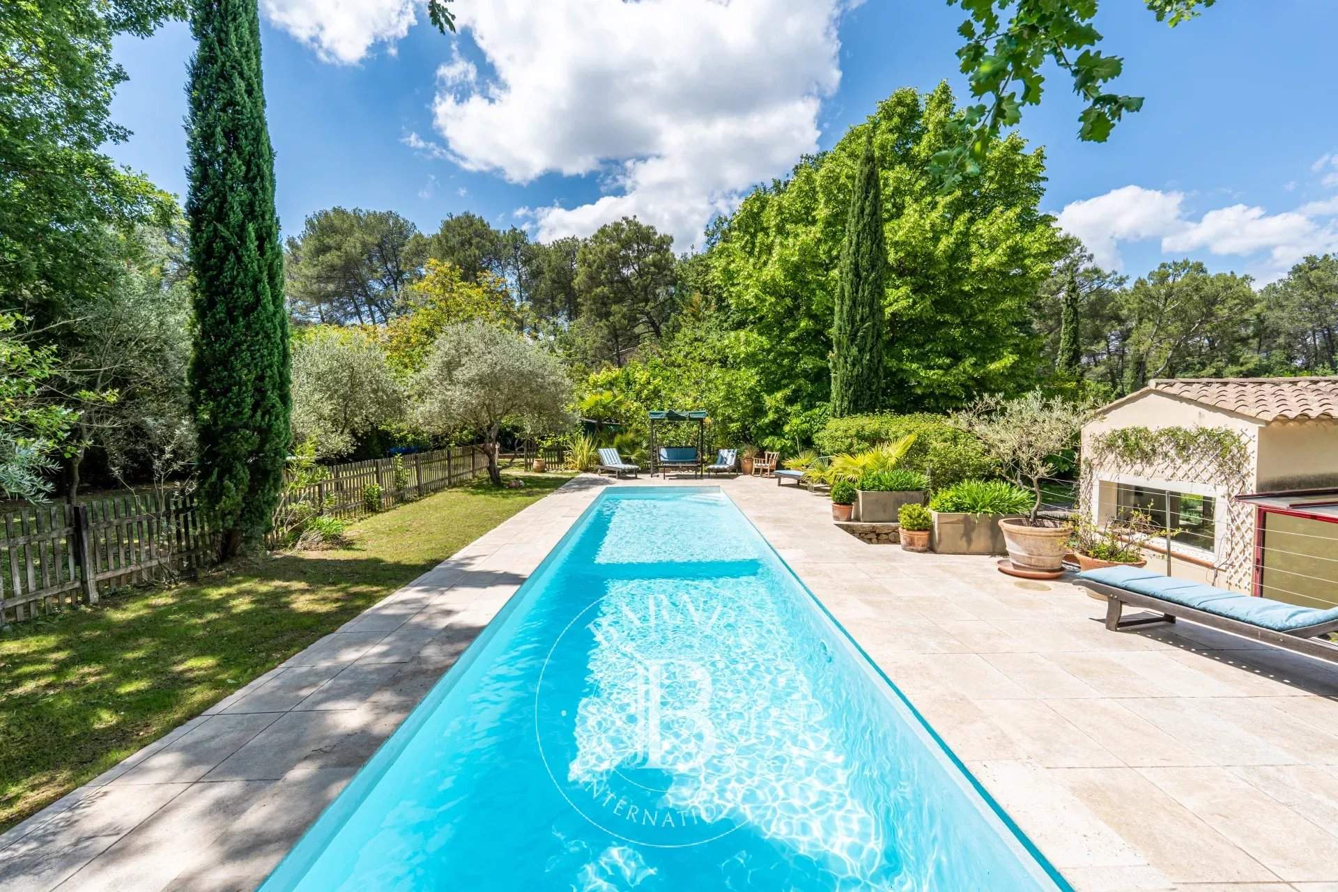 Aix-en-Provence  - House 4 Bedrooms - picture 8