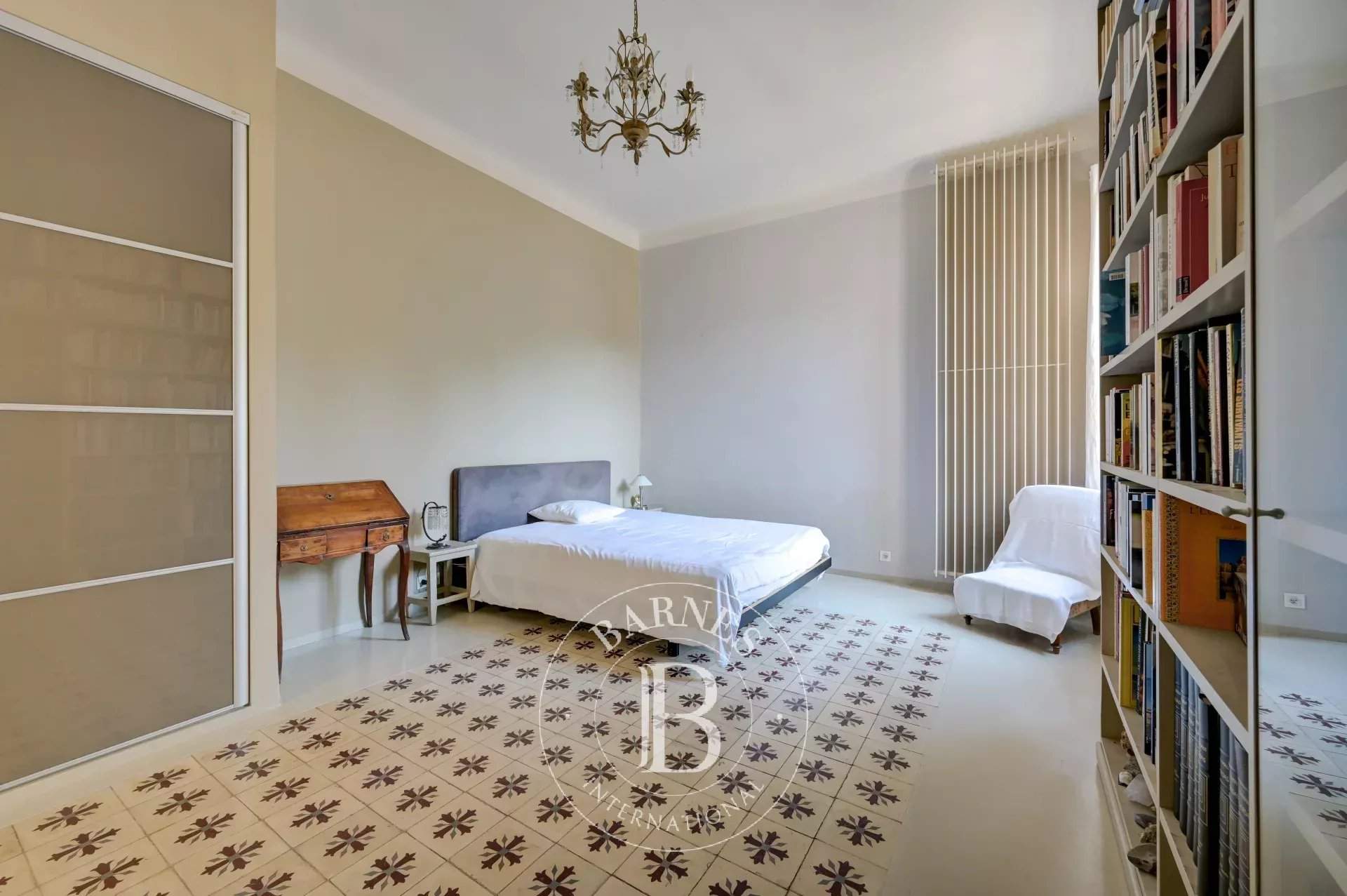 Aix-en-Provence  - House 3 Bedrooms - picture 13