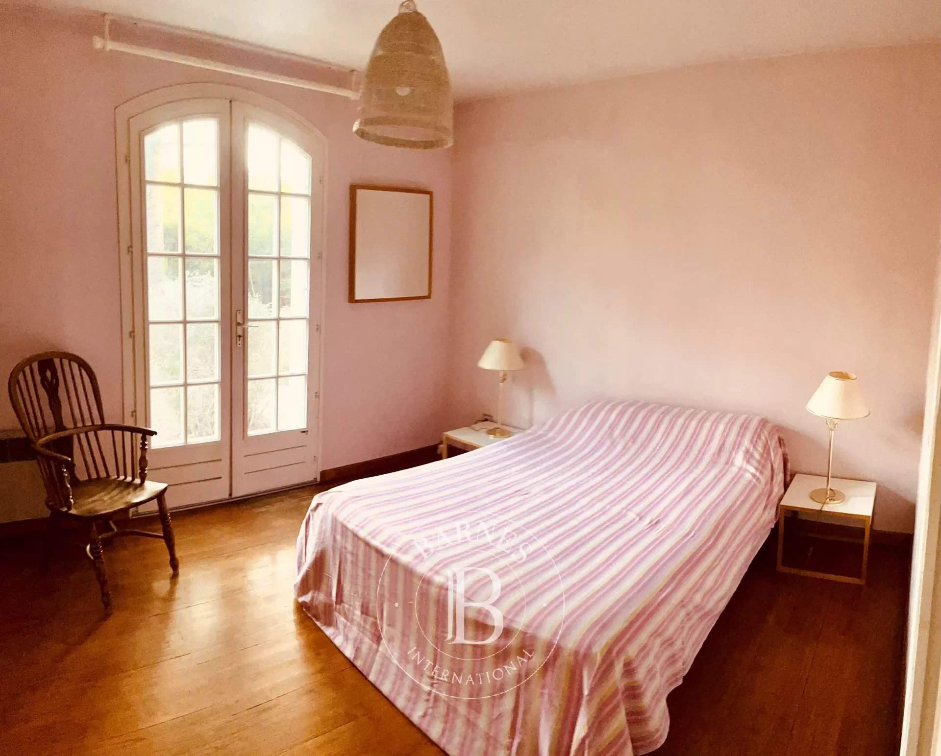 Aix-en-Provence  - House 4 Bedrooms - picture 12