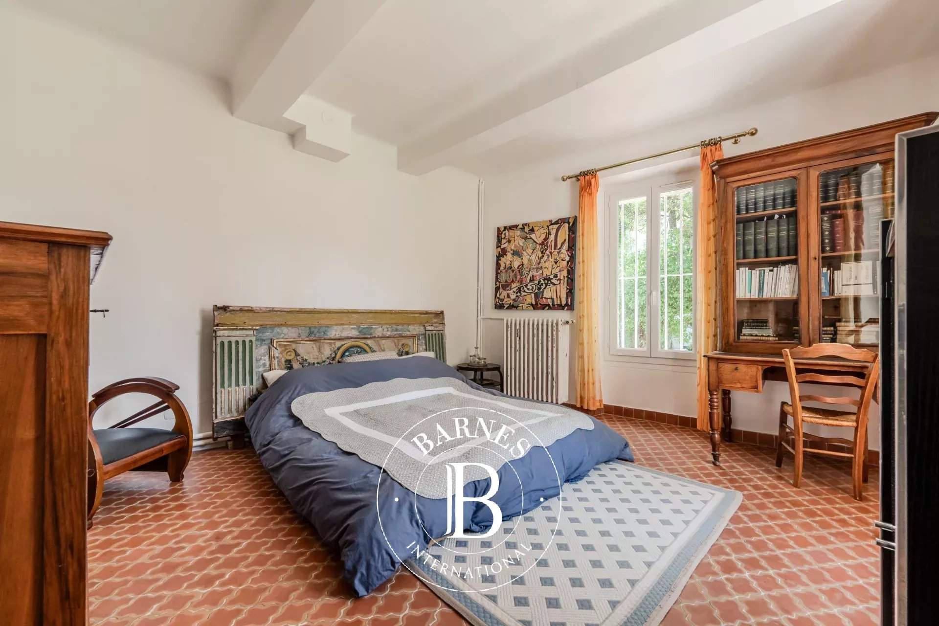Pierrevert  - Bastide 8 Pi&egrave;ces 5 Chambres - picture 10