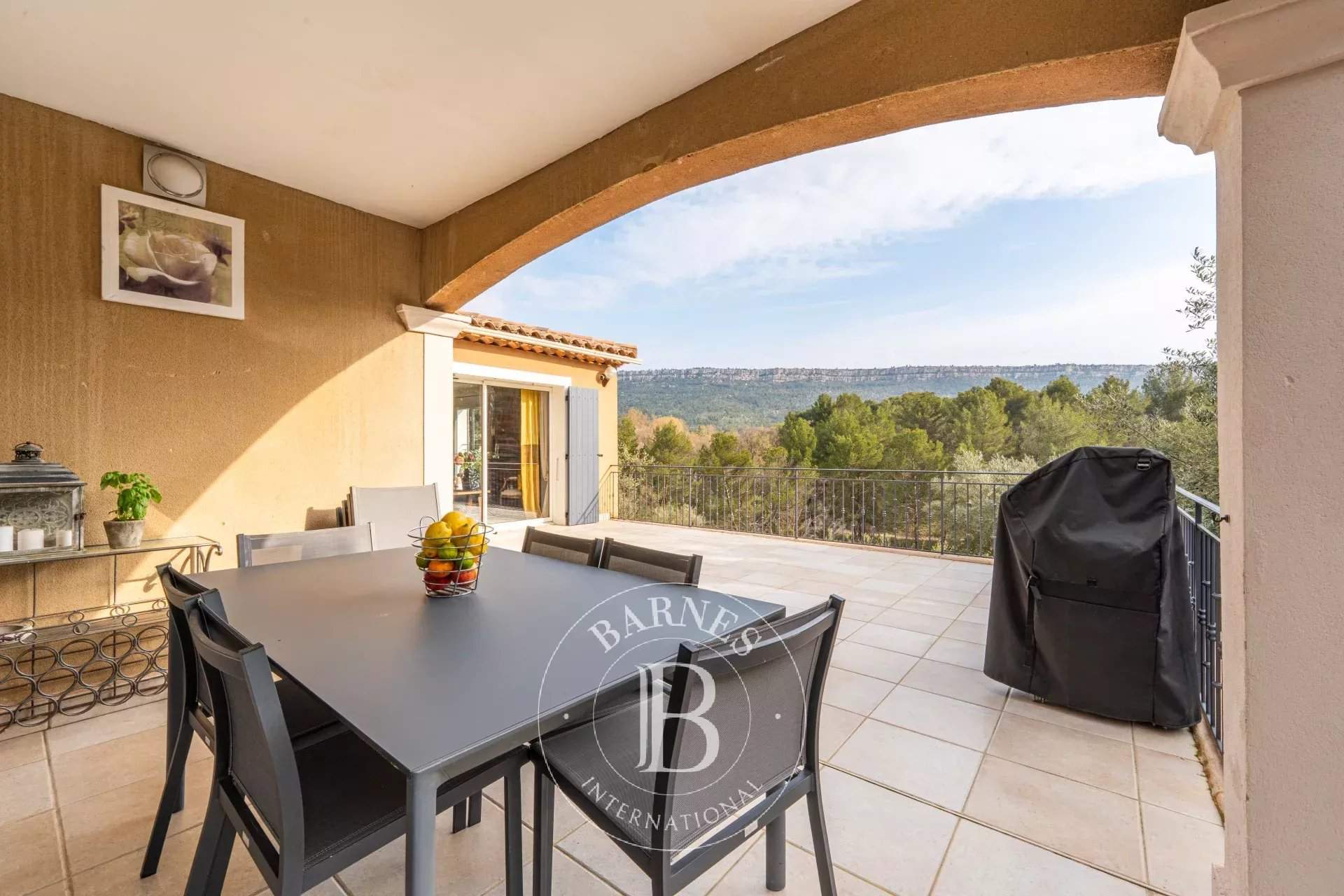 Aix-en-Provence  - House 6 Bedrooms - picture 4