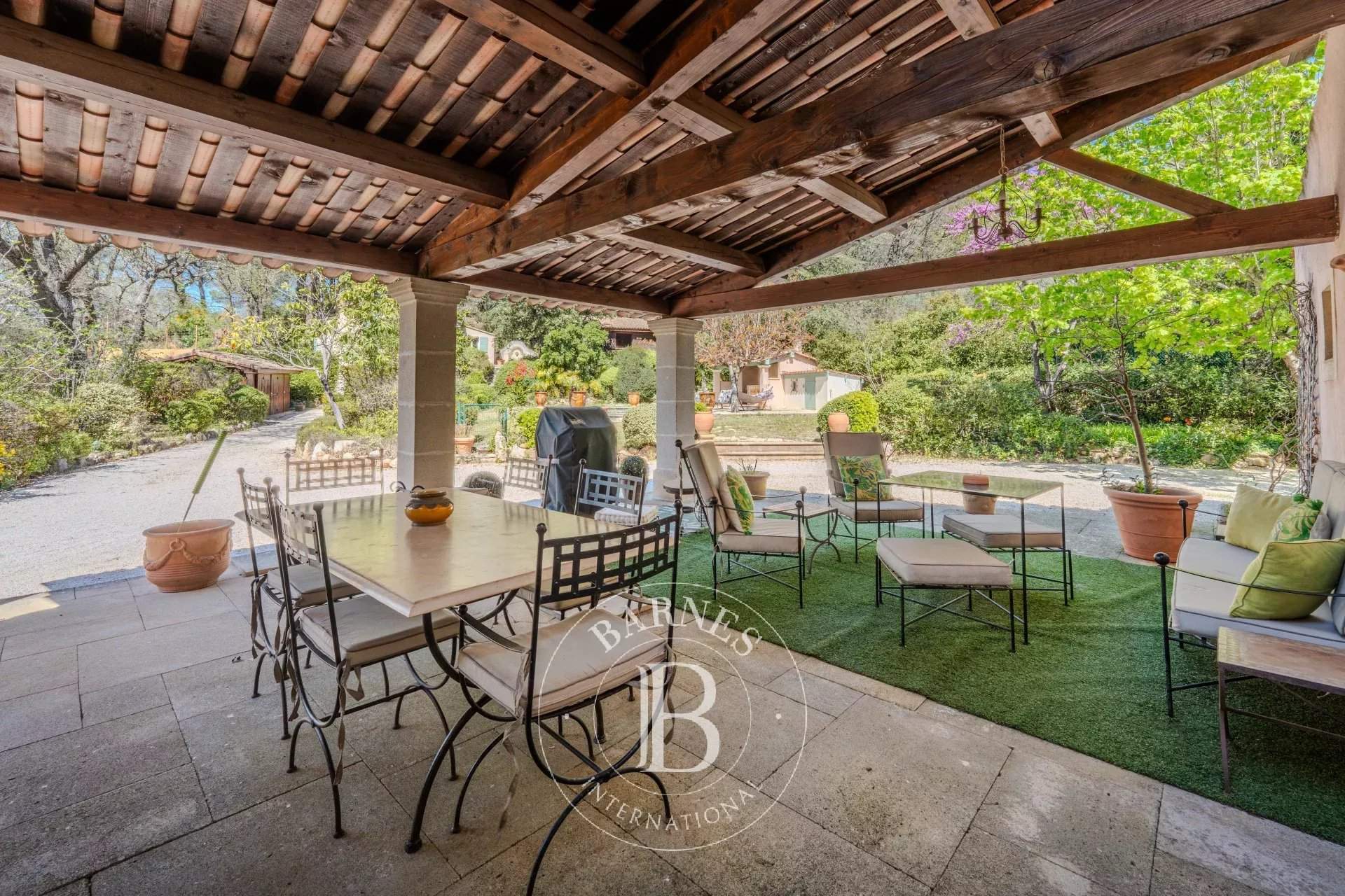 Aix-en-Provence  - House 6 Bedrooms - picture 12