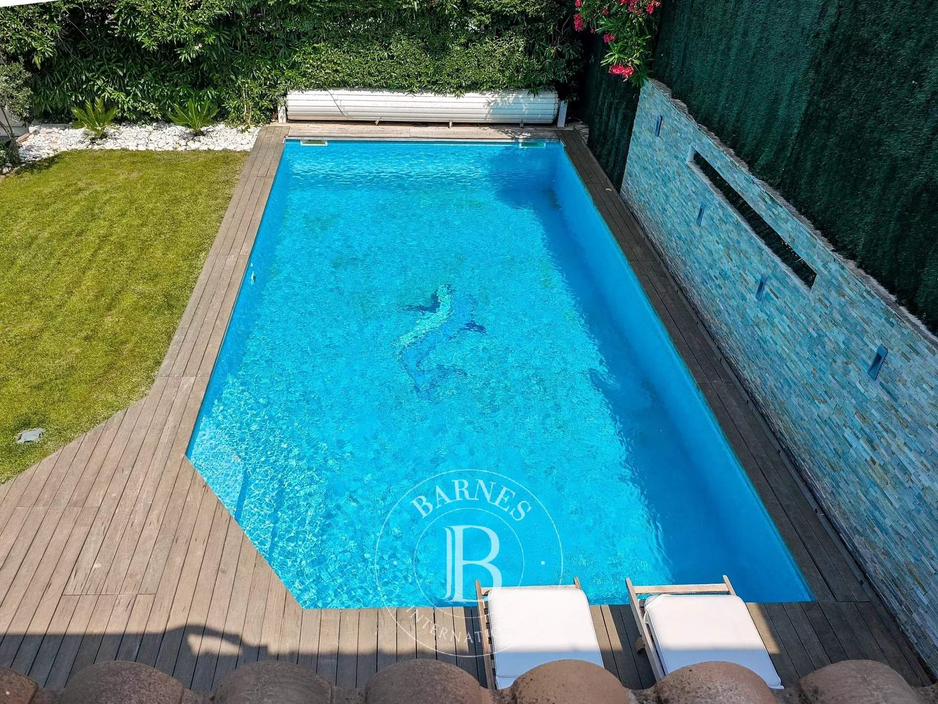 Aix-en-Provence  - House 6 Bedrooms - picture 17