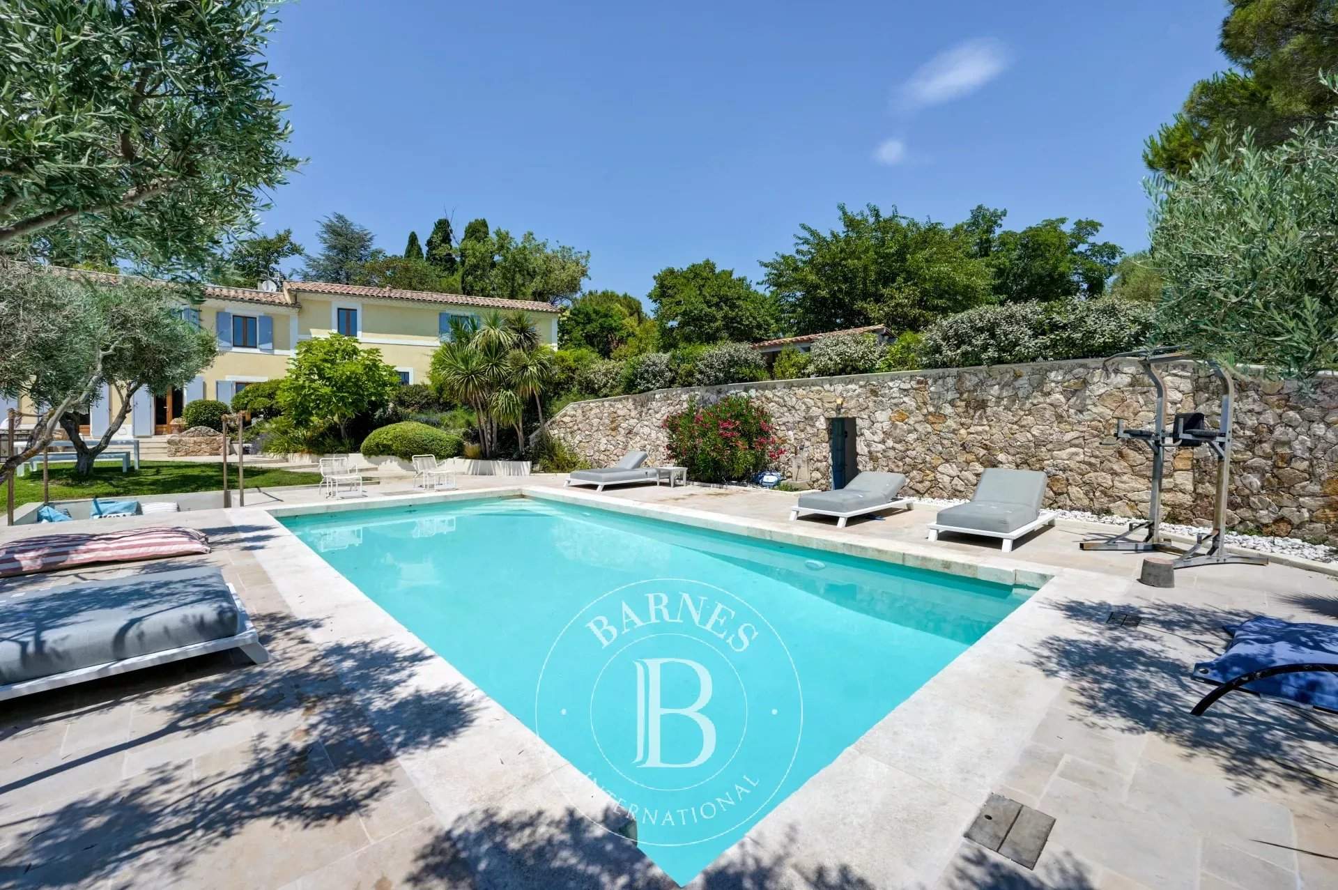 Aix-en-Provence  - House 6 Bedrooms - picture 19
