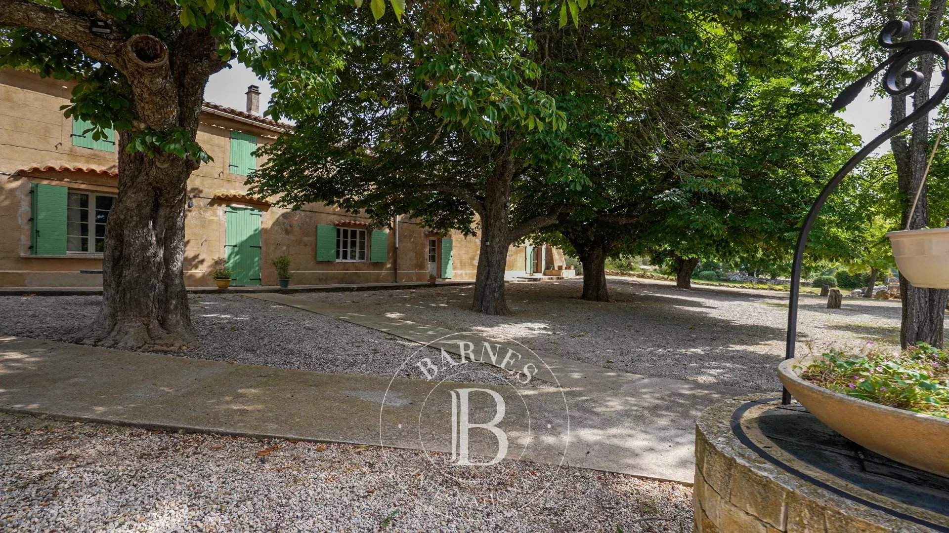 Aix-en-Provence  - Domaine de chasse 15 Pi&egrave;ces 9 Chambres - picture 18