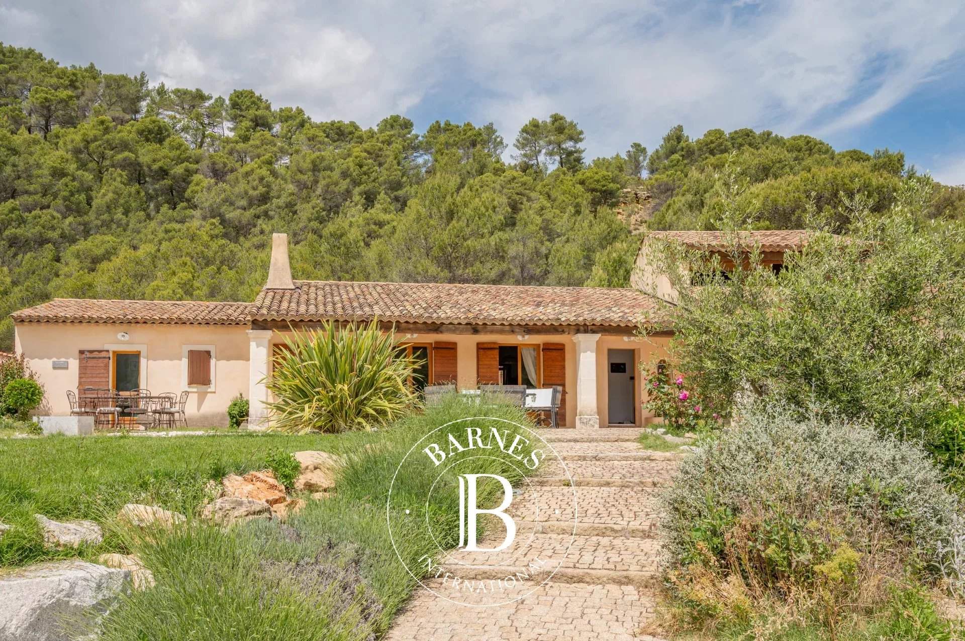 Aix-en-Provence  - House 8 Bedrooms - picture 7