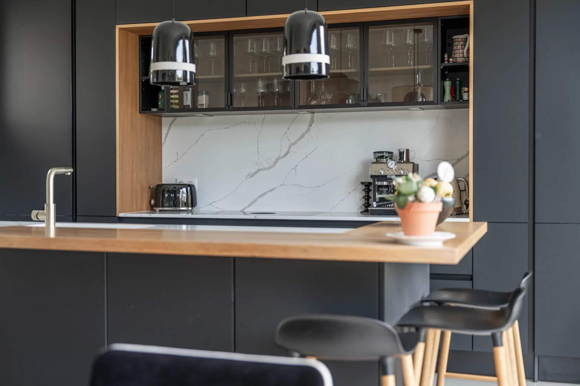 Aix-en-Provence  - Villa 6 Pi&egrave;ces 4 Chambres - picture 9