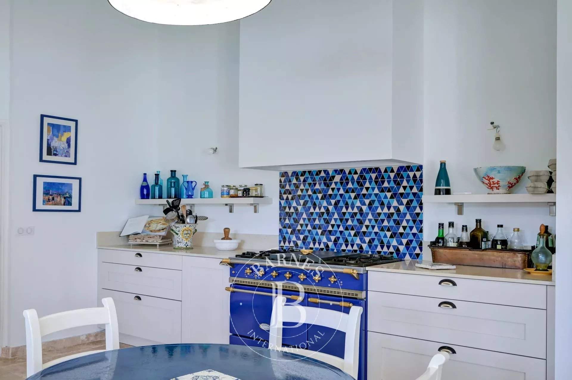 Aix-en-Provence  - House 4 Bedrooms - picture 7