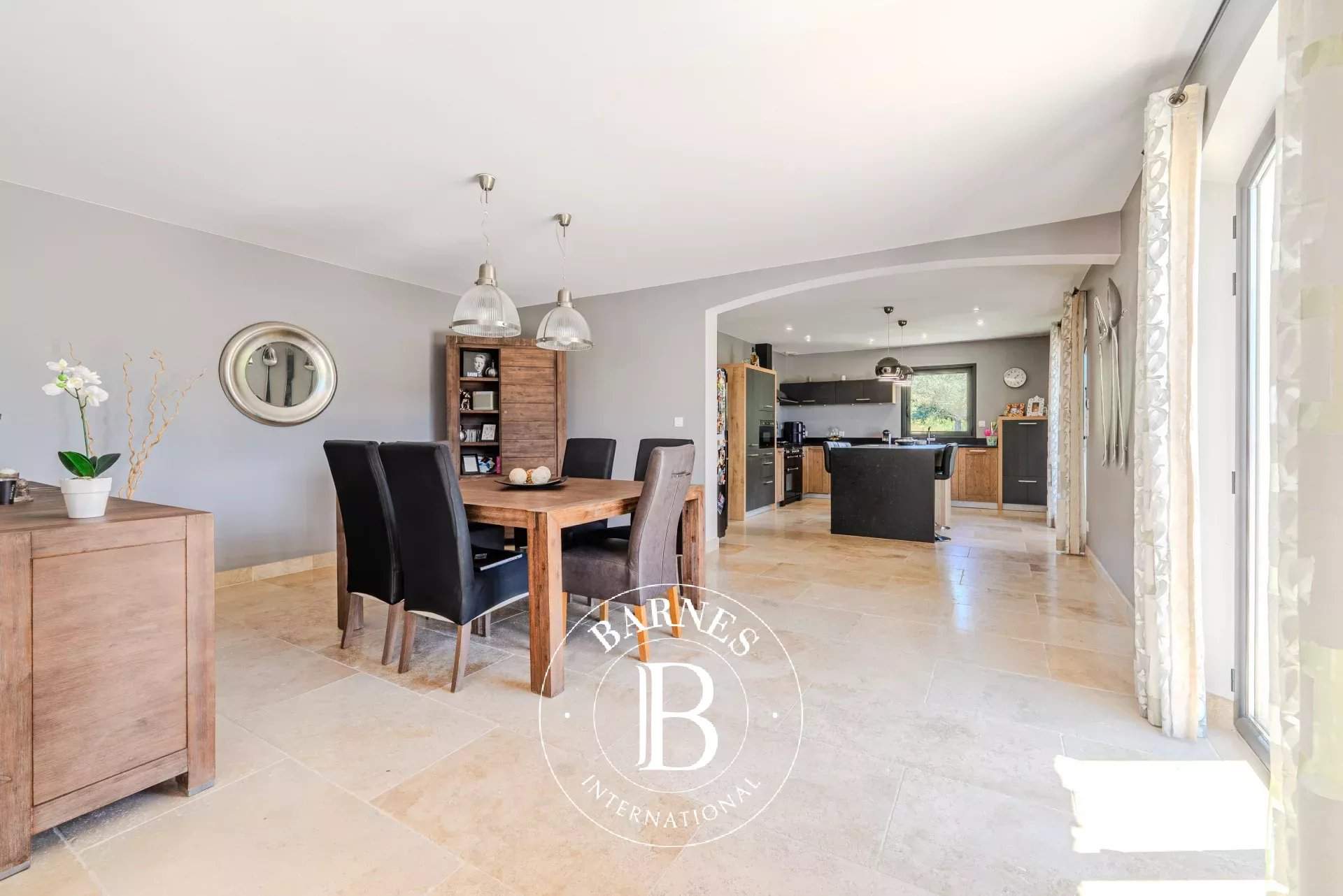 Aix-en-Provence  - House 4 Bedrooms - picture 15