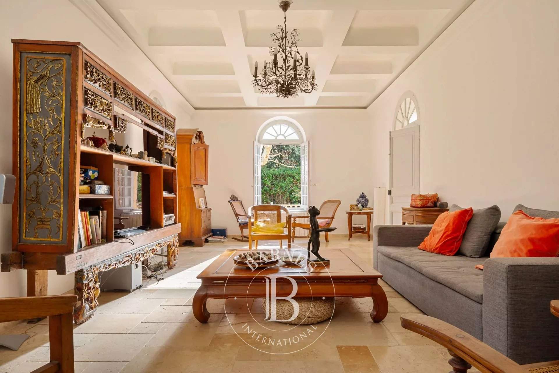 Aix-en-Provence  - Townhouse 8 Bedrooms - picture 9