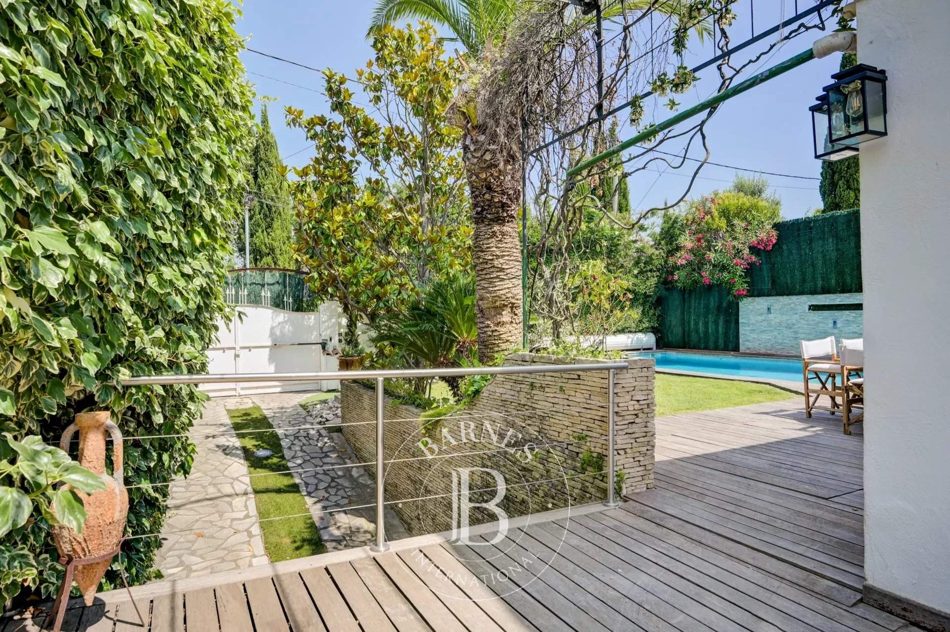 Aix-en-Provence  - House 6 Bedrooms - picture 2