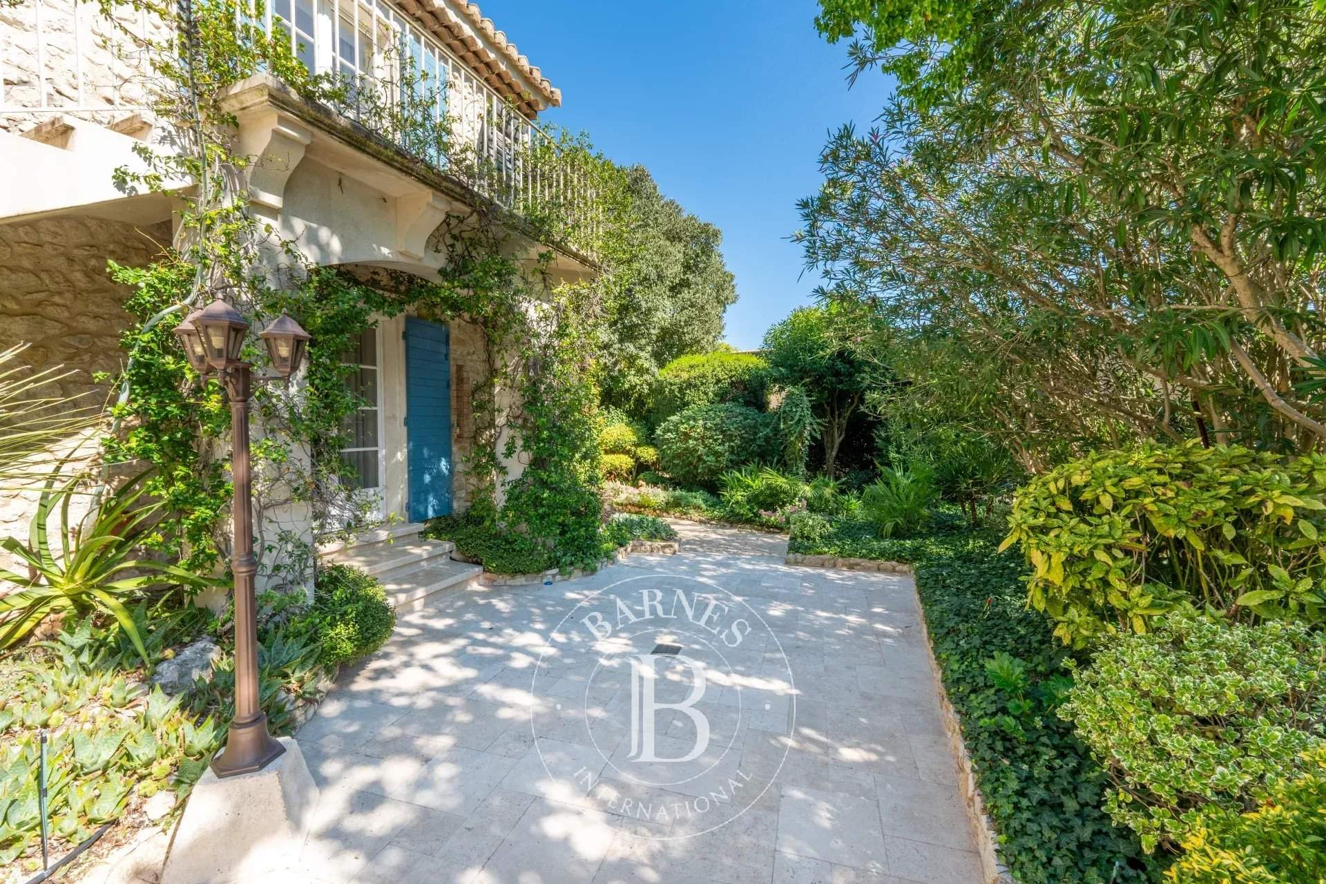 Aix-en-Provence  - House 6 Bedrooms - picture 6