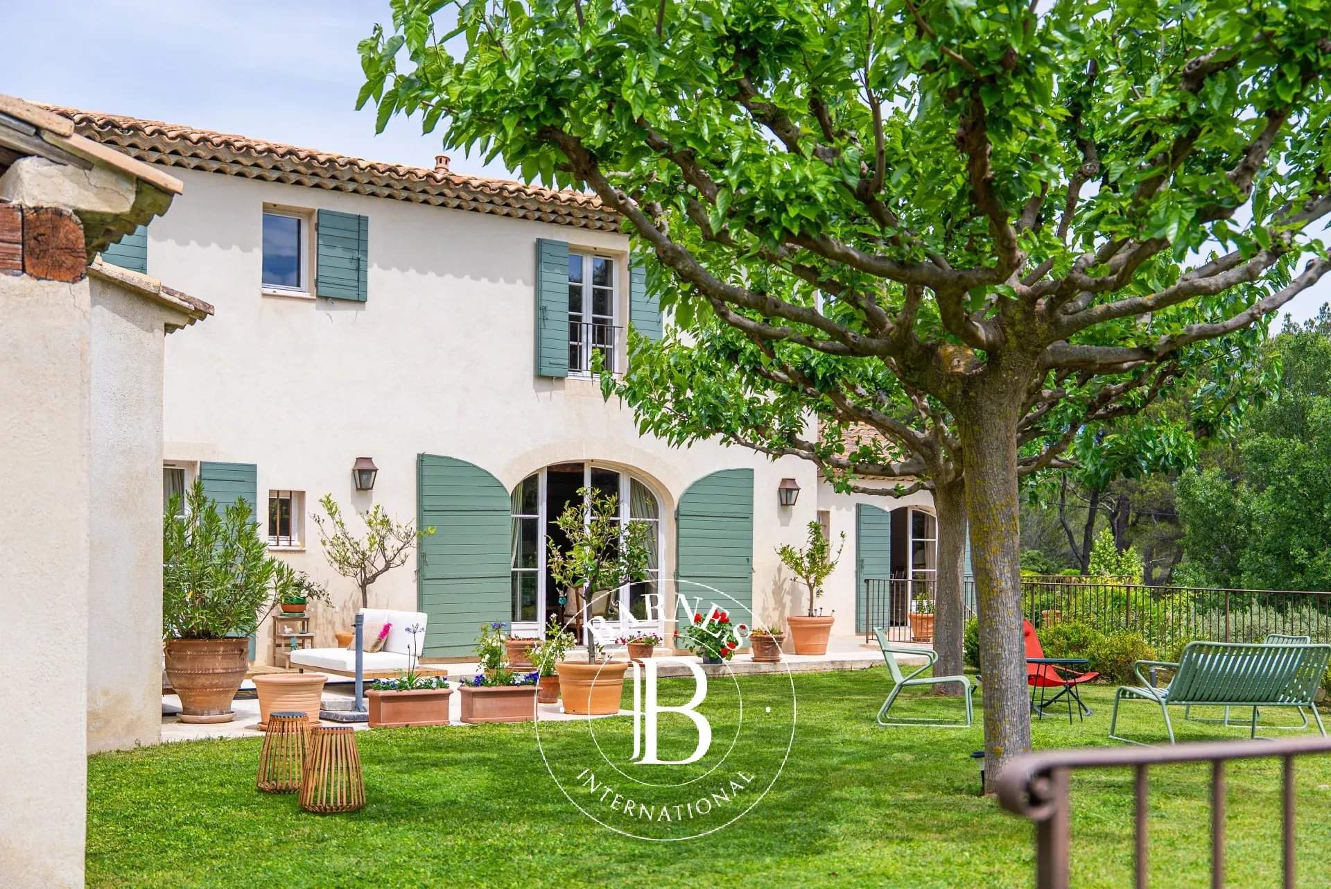 Aix-en-Provence  - House 6 Bedrooms - picture 16