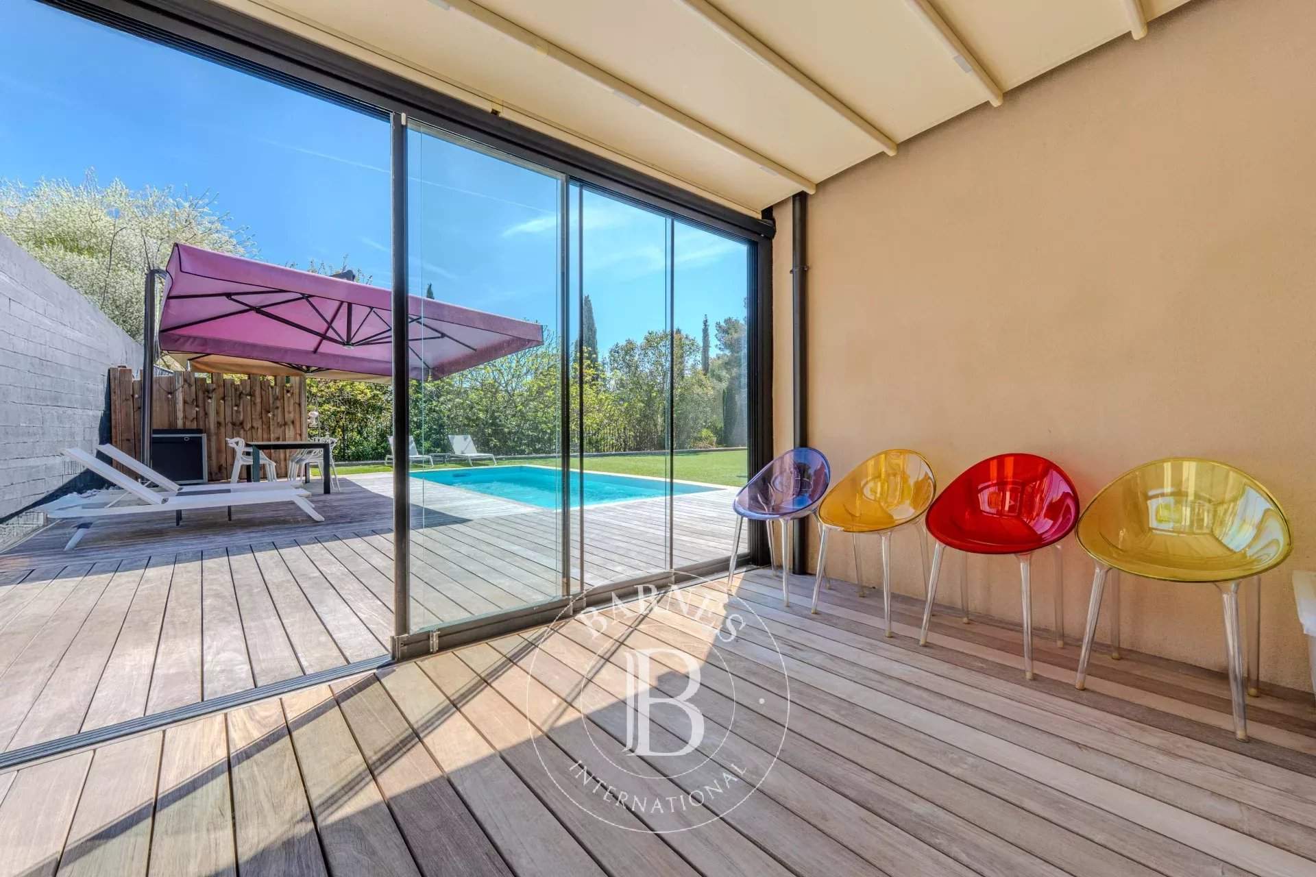 Aix-en-Provence  - House 4 Bedrooms - picture 16