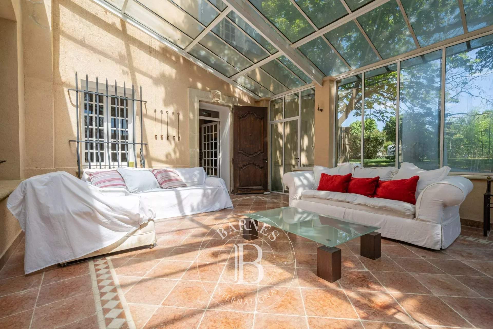 Aix-en-Provence  - Maison 7 Pi&egrave;ces 5 Chambres - picture 16