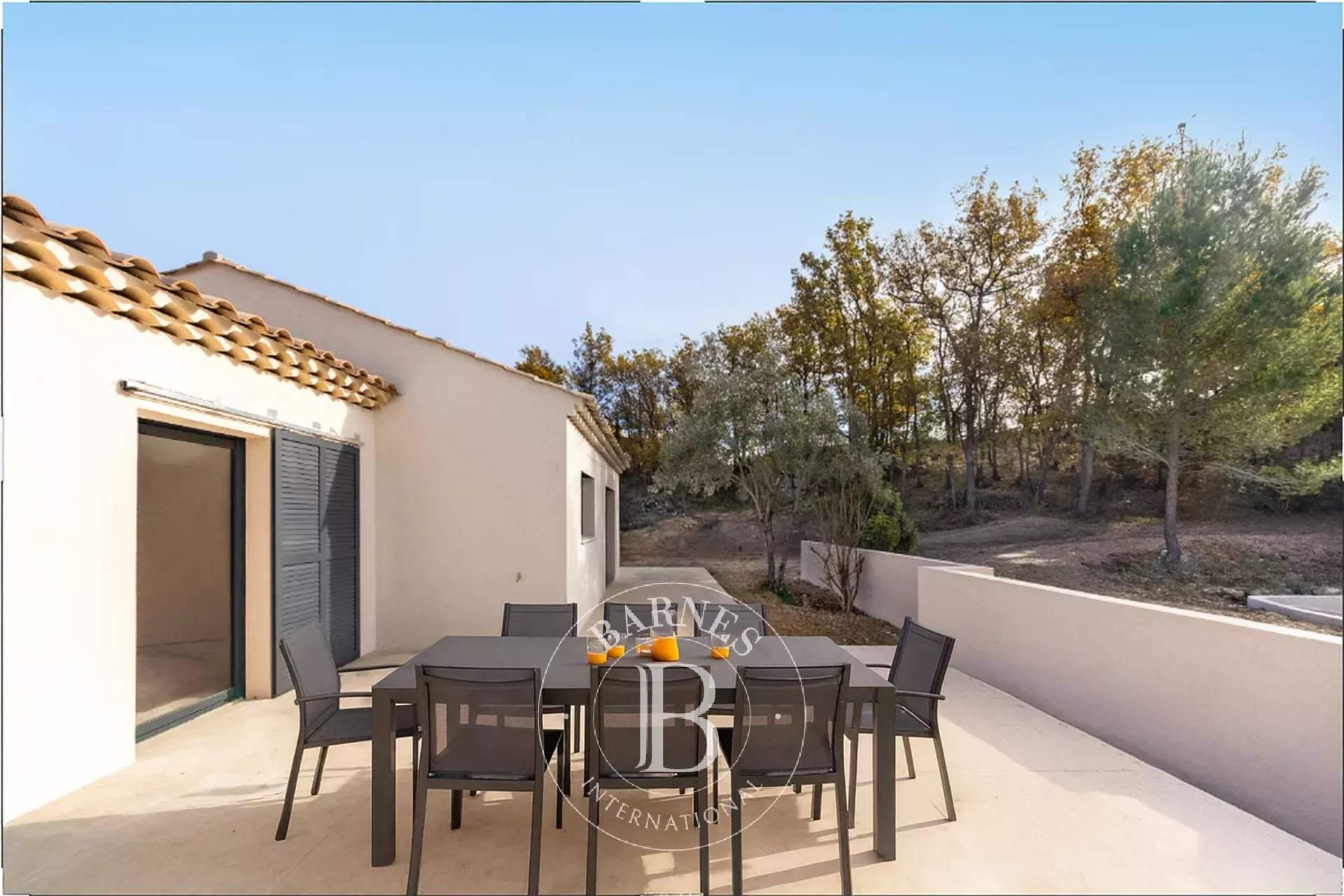 Aix-en-Provence  - Maison 11 Pièces 7 Chambres - picture 17