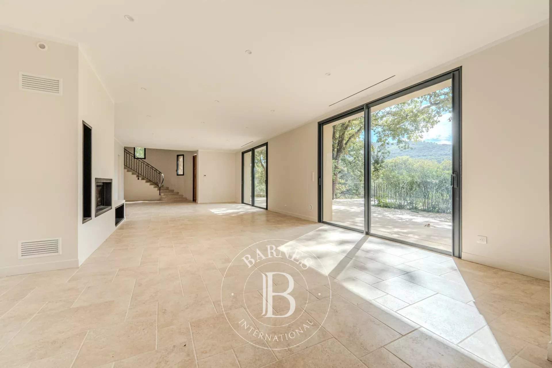 Saint-Maximin-la-Sainte-Baume  - House 5 Bedrooms - picture 9