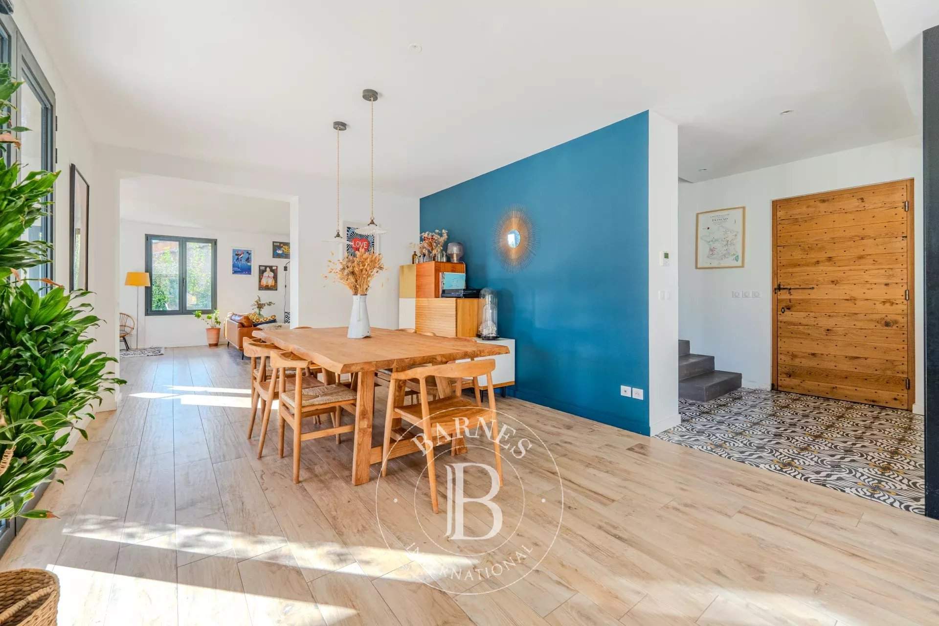 Éguilles  - Maison 6 Pièces 4 Chambres - picture 9