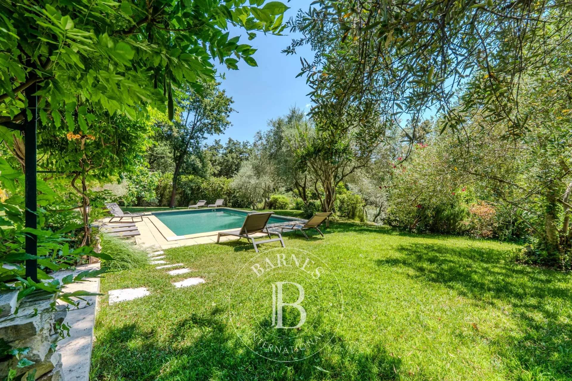 Aix-en-Provence  - House 5 Bedrooms - picture 6