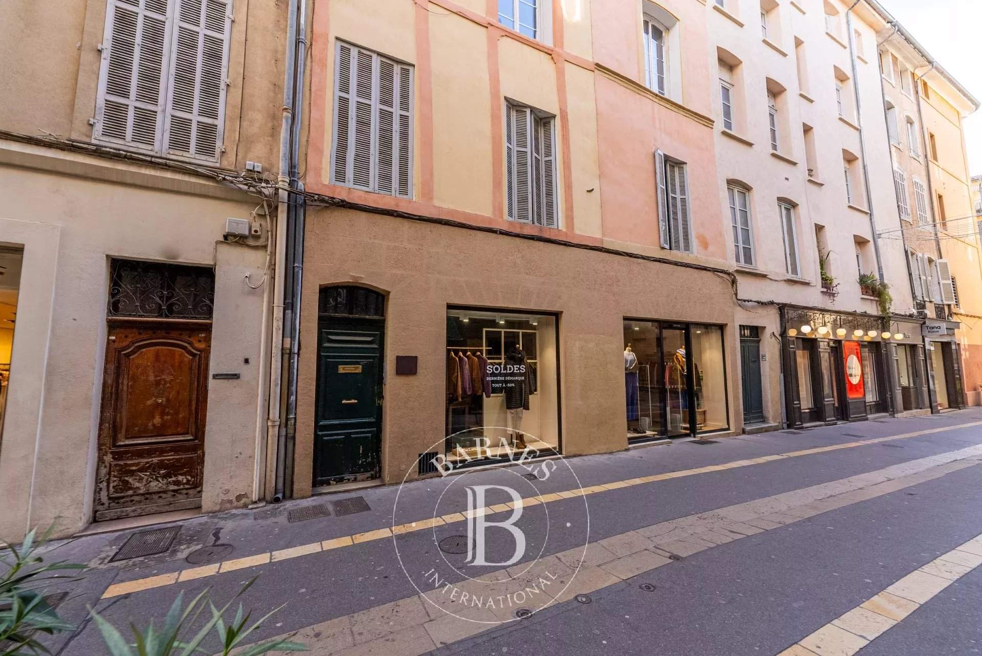 Aix-en-Provence  - Building  - picture 9