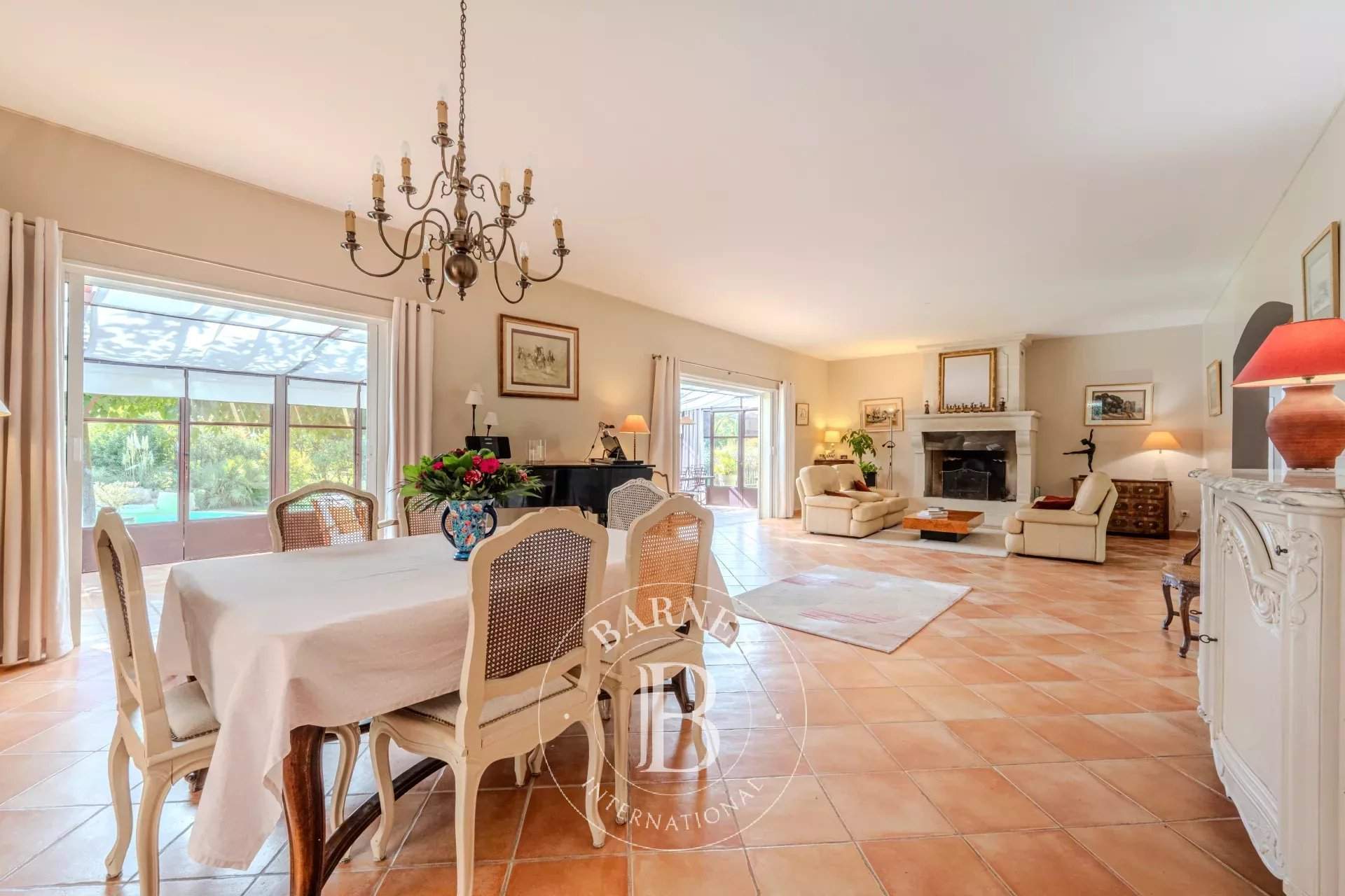 Aix-en-Provence  - House 6 Bedrooms - picture 9