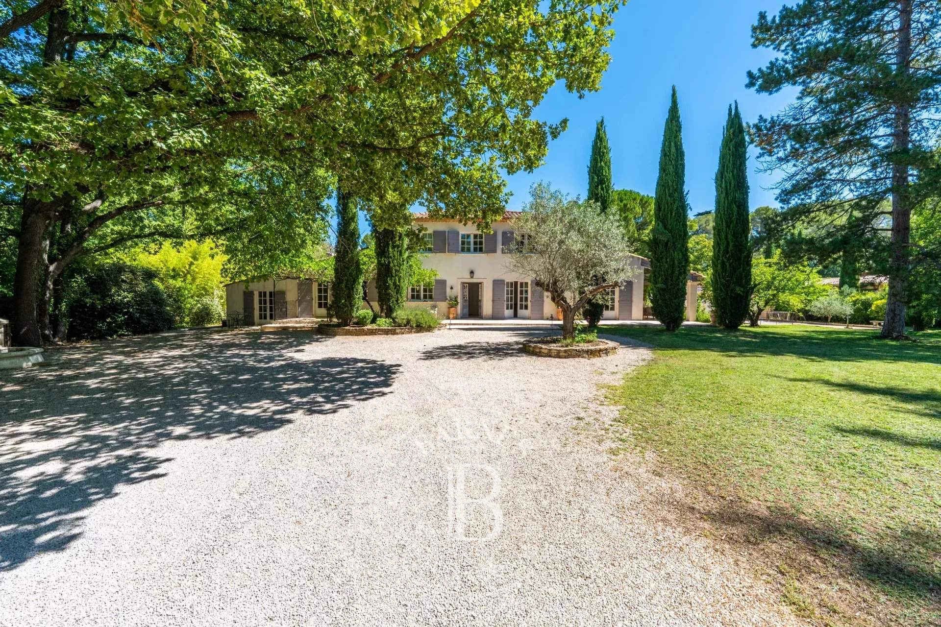 Aix-en-Provence  - Bastide 5 Bedrooms - picture 4