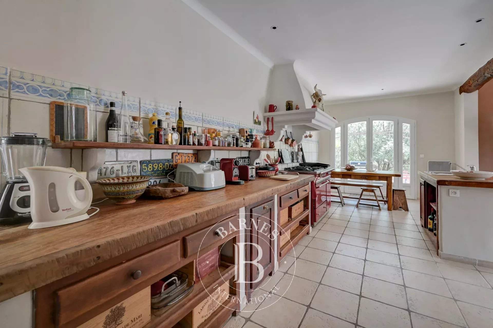 Aix-en-Provence  - House 6 Bedrooms - picture 16