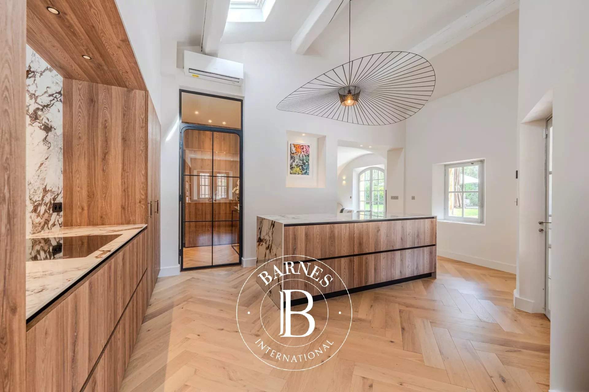 Aix-en-Provence  - Mas 12 Pi&egrave;ces 8 Chambres - picture 15