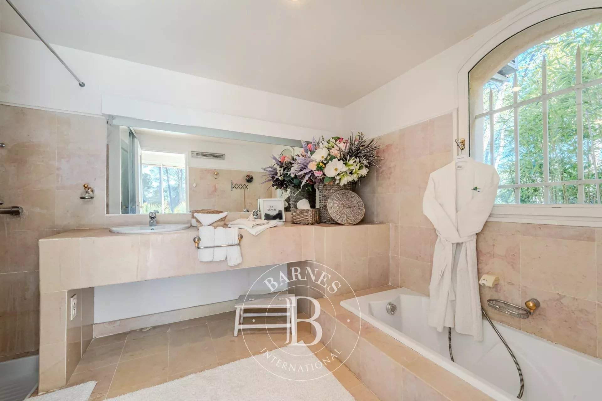 Aix-en-Provence  - Propriété 13 Pi&egrave;ces 8 Chambres - picture 11