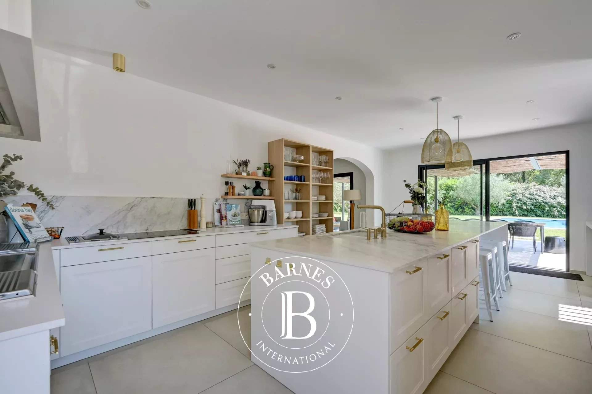 Aix-en-Provence  - House 5 Bedrooms - picture 13