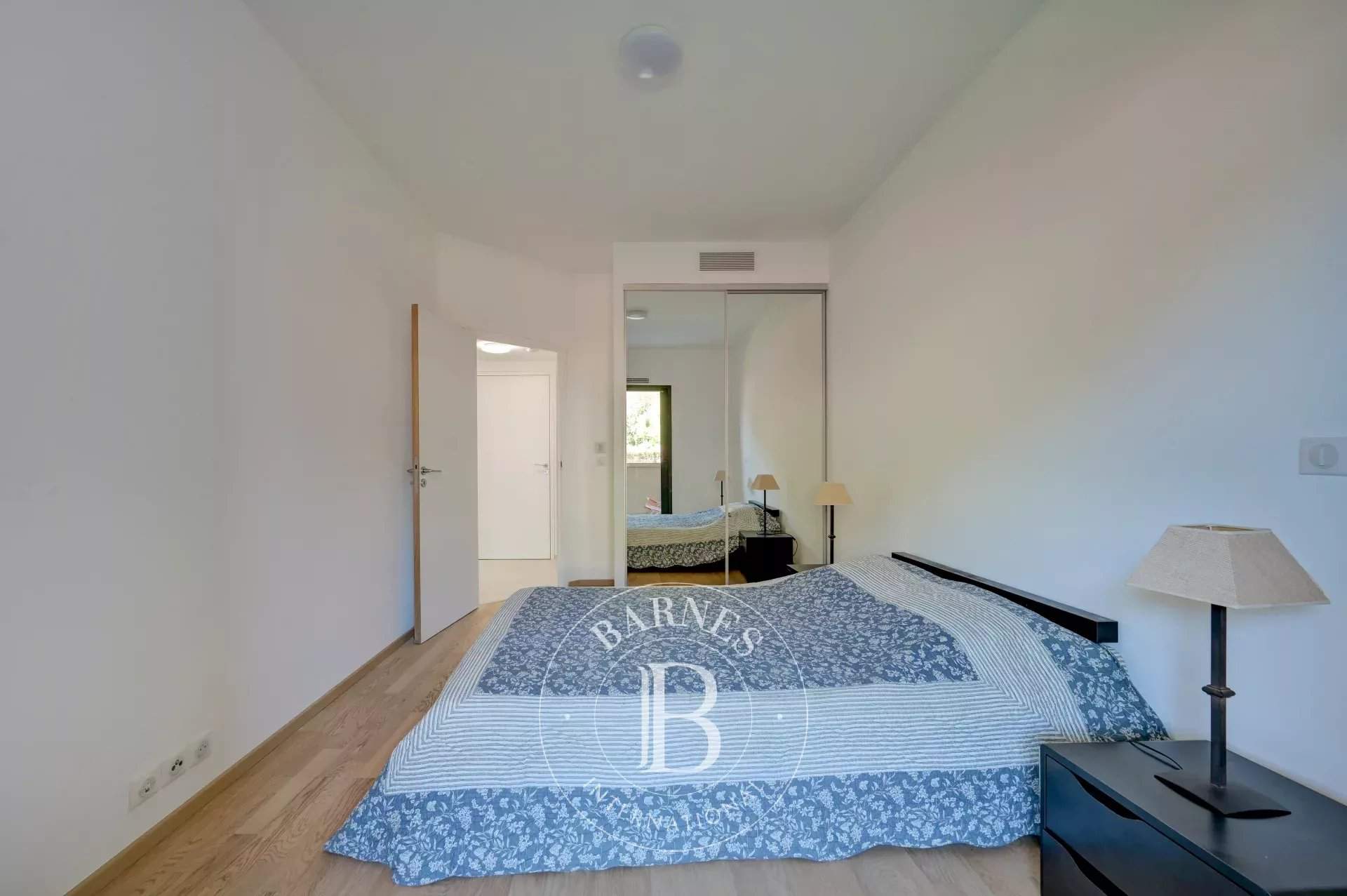 Aix-en-Provence  - Appartement 3 Pièces 2 Chambres - picture 5