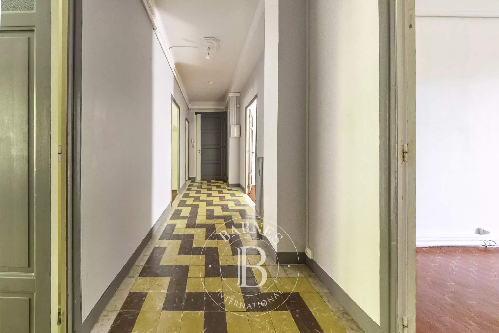 Aix-en-Provence  - Appartement 4 Pièces 3 Chambres - picture 11