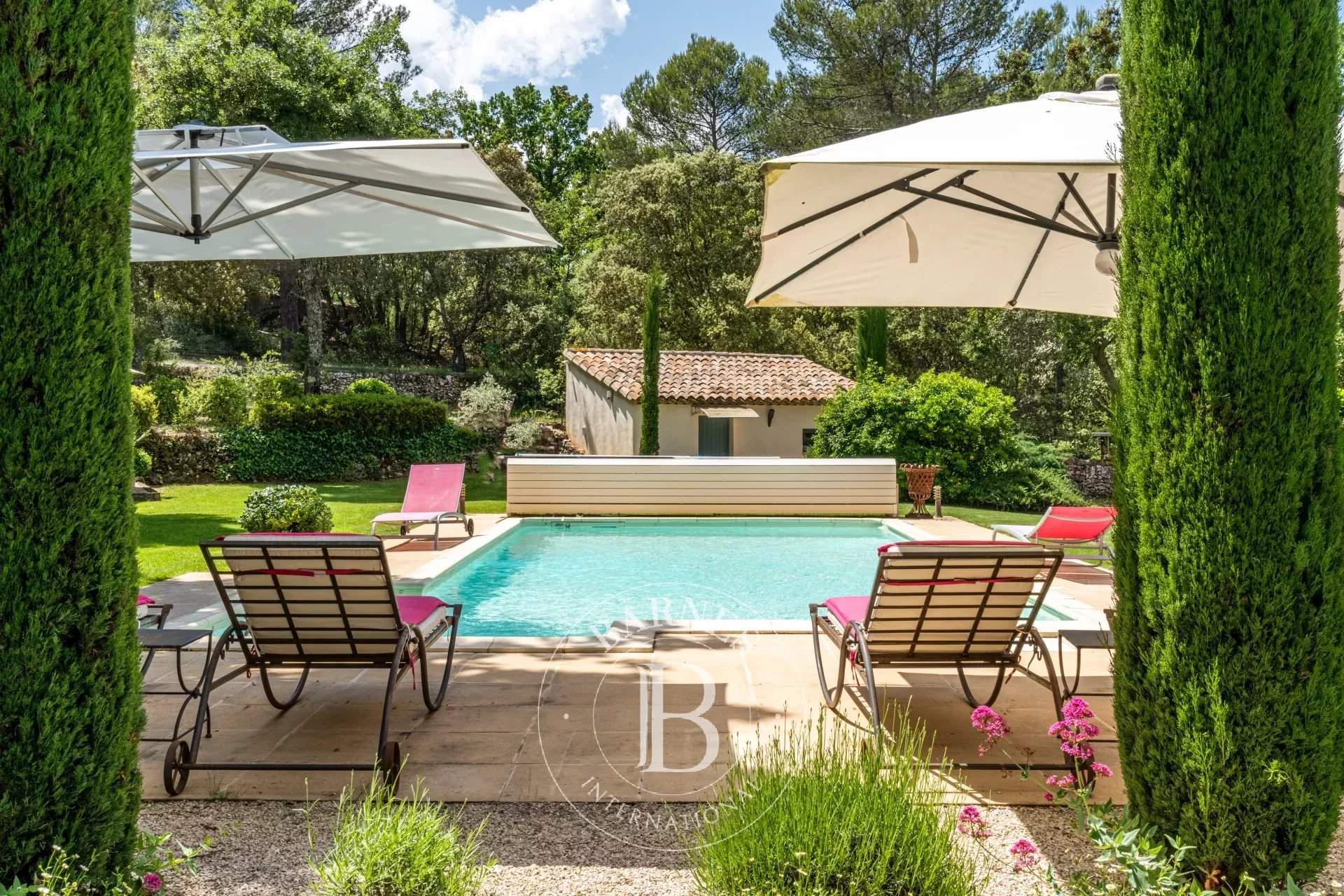Aix-en-Provence  - House 5 Bedrooms - picture 2