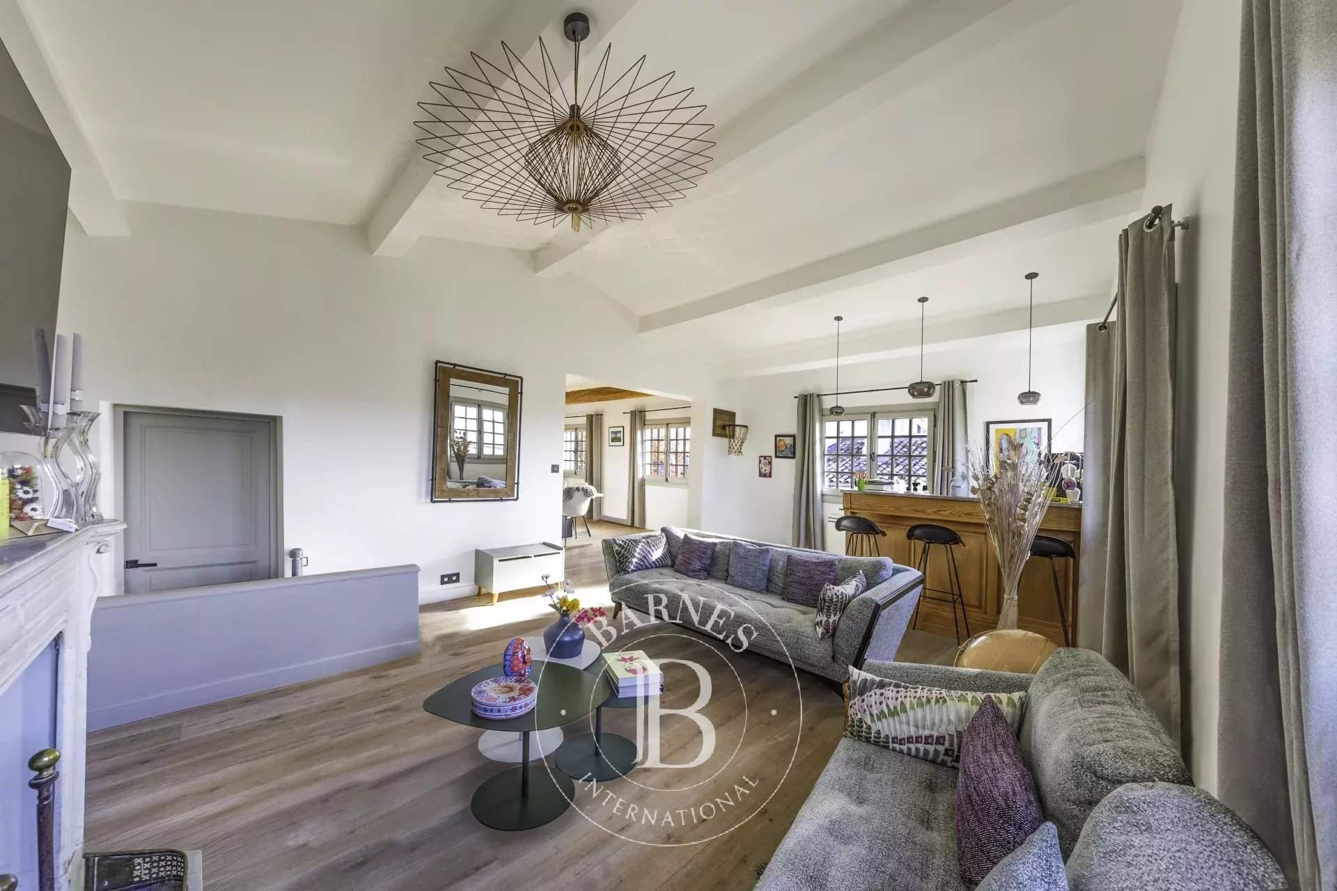 Aix-en-Provence  - Apartment 3 Bedrooms - picture 2