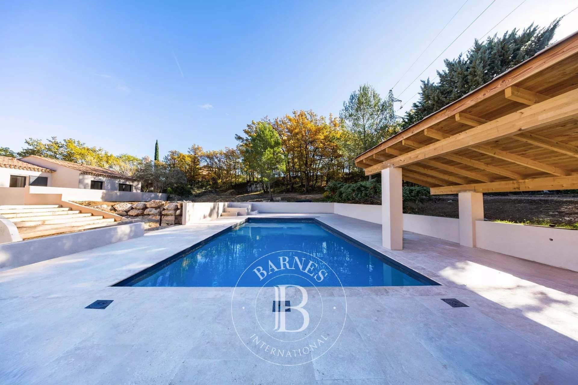 Aix-en-Provence  - Maison 11 Pièces 7 Chambres - picture 3