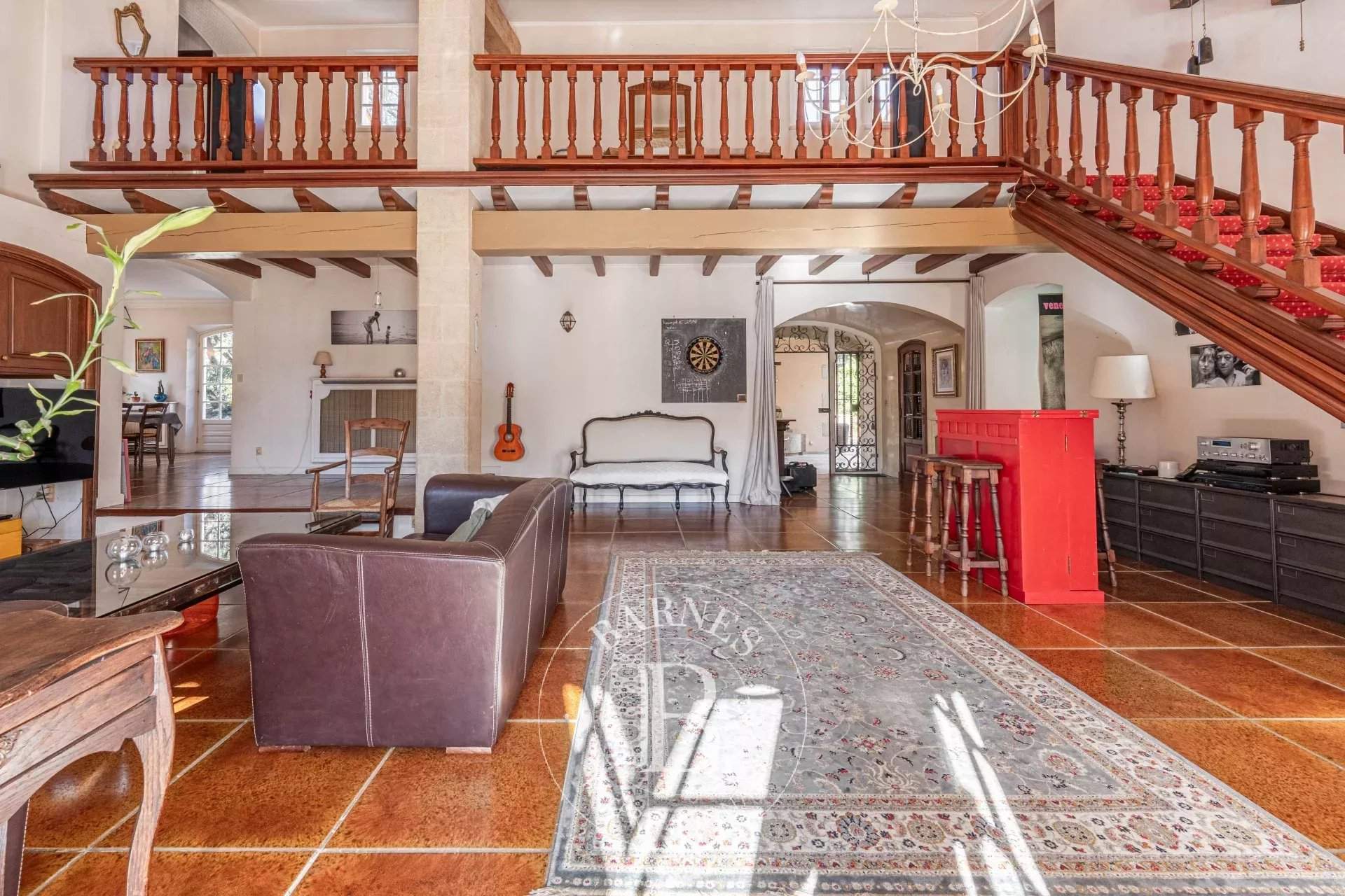 Aix-en-Provence  - Property 6 Bedrooms - picture 6