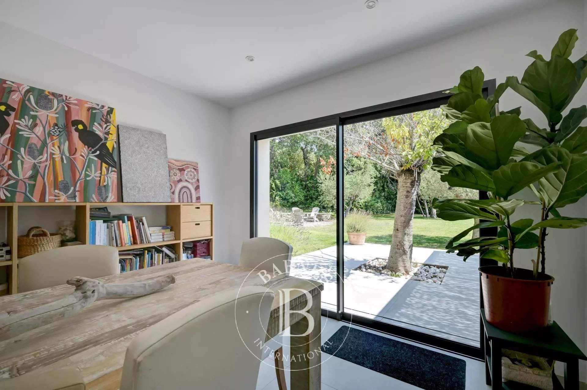 Aix-en-Provence  - Maison 7 Pièces 5 Chambres - picture 14