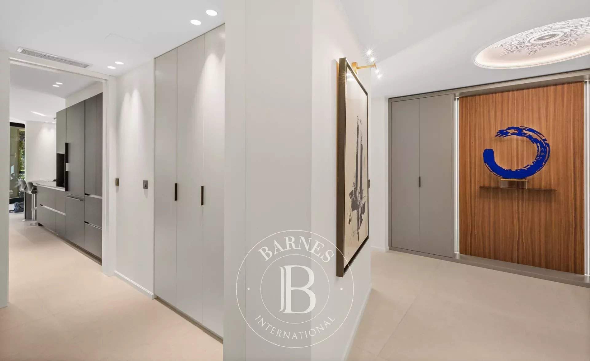 Aix-en-Provence  - Apartment 3 Bedrooms - picture 11