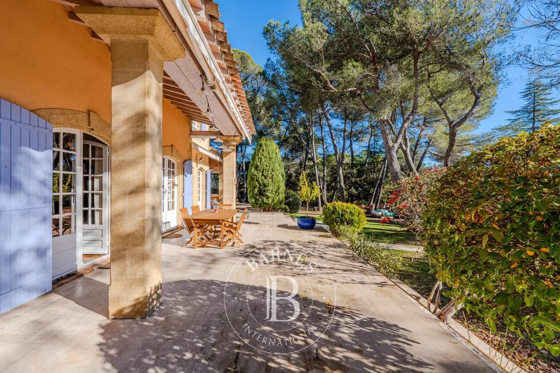 Aix-en-Provence  - Property 6 Bedrooms - picture 14