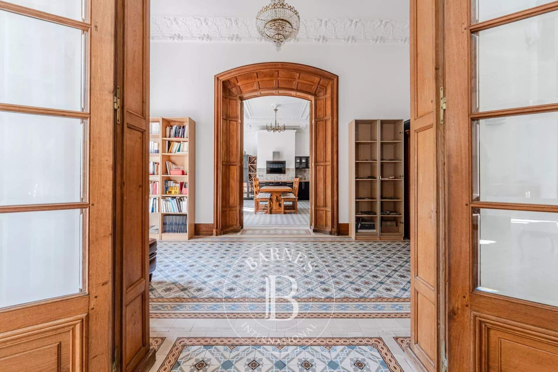 Salon-de-Provence  - Apartment 3 Bedrooms - picture 4