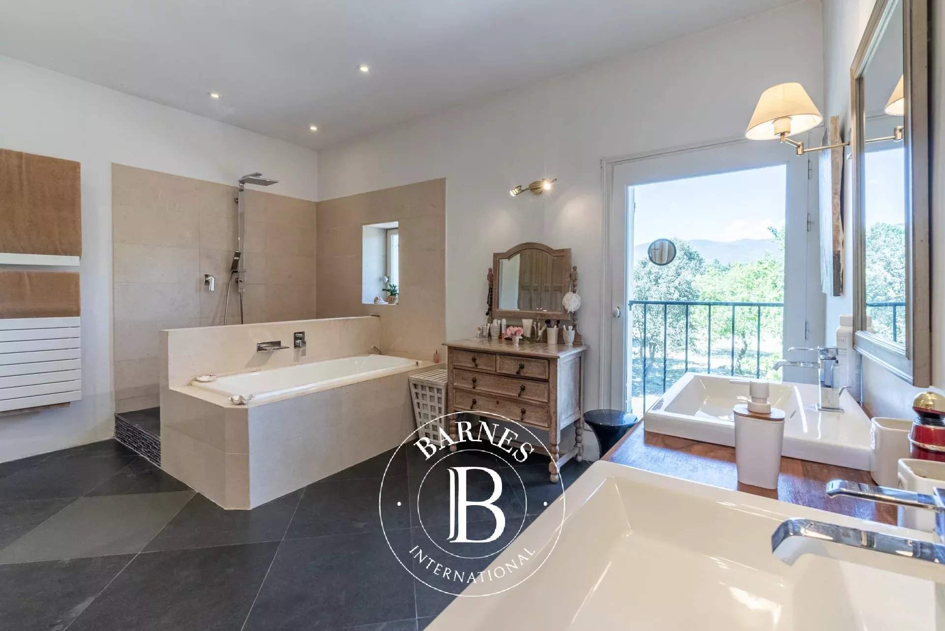 Aix-en-Provence  - House 5 Bedrooms - picture 13