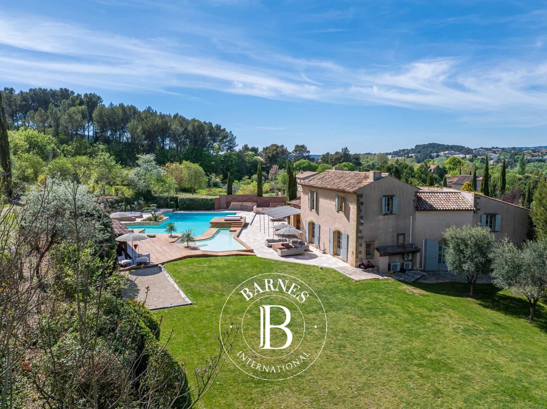 Aix-en-Provence  - Mas 12 Pi&egrave;ces 8 Chambres - picture 4