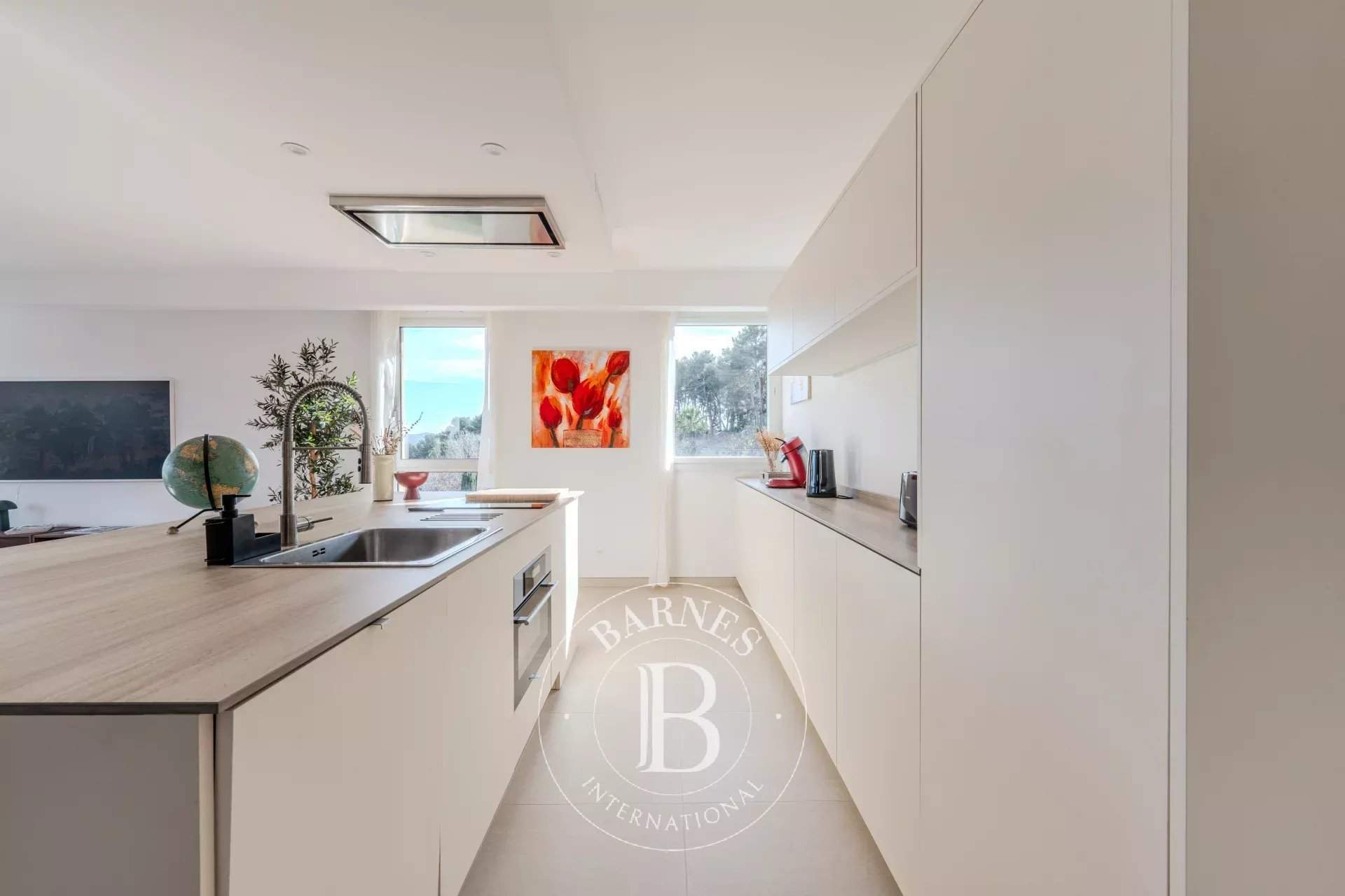 Aix-en-Provence  - Appartement 3 Pi&egrave;ces 2 Chambres - picture 7