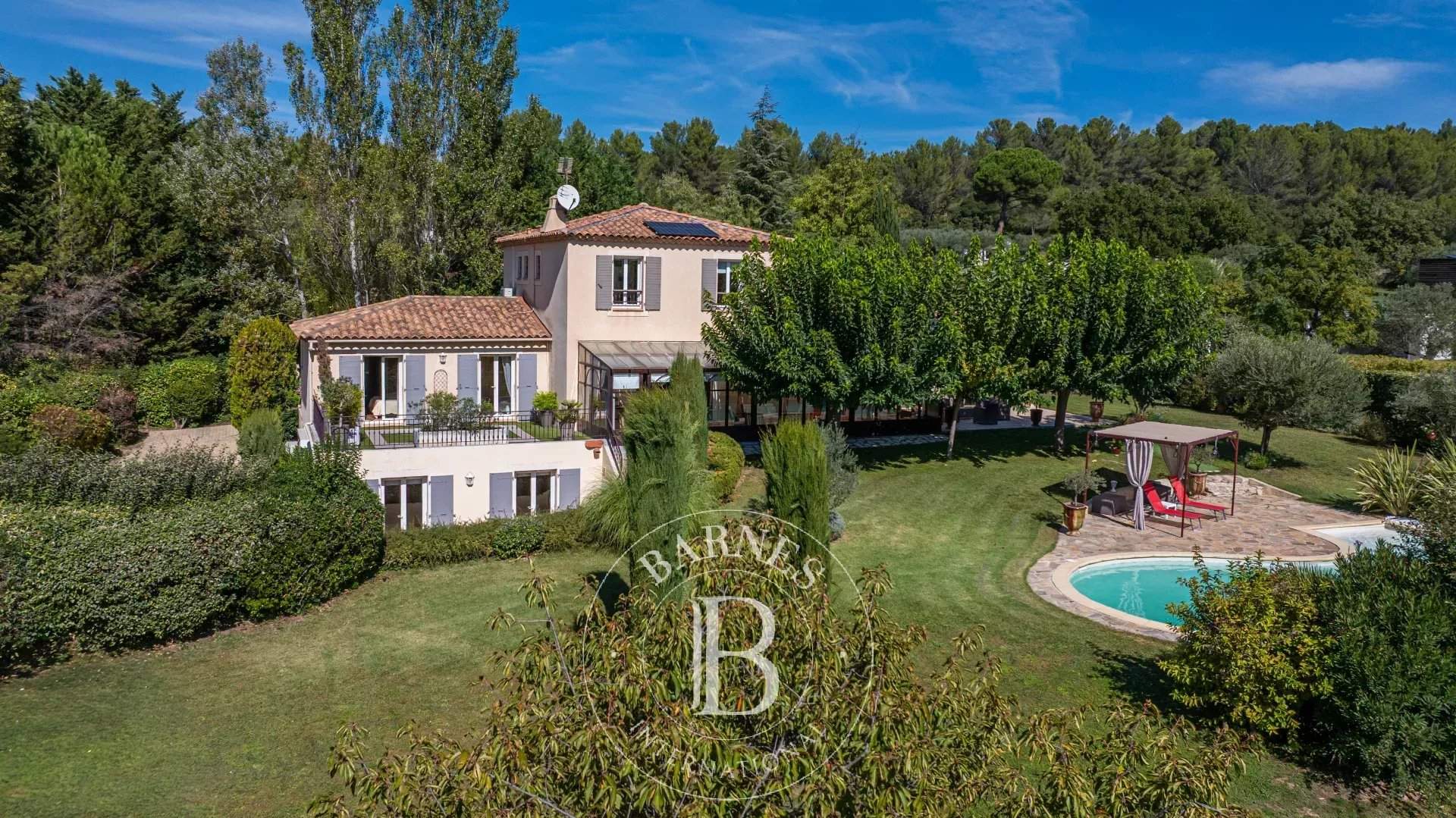 Aix-en-Provence  - House 6 Bedrooms - picture 1