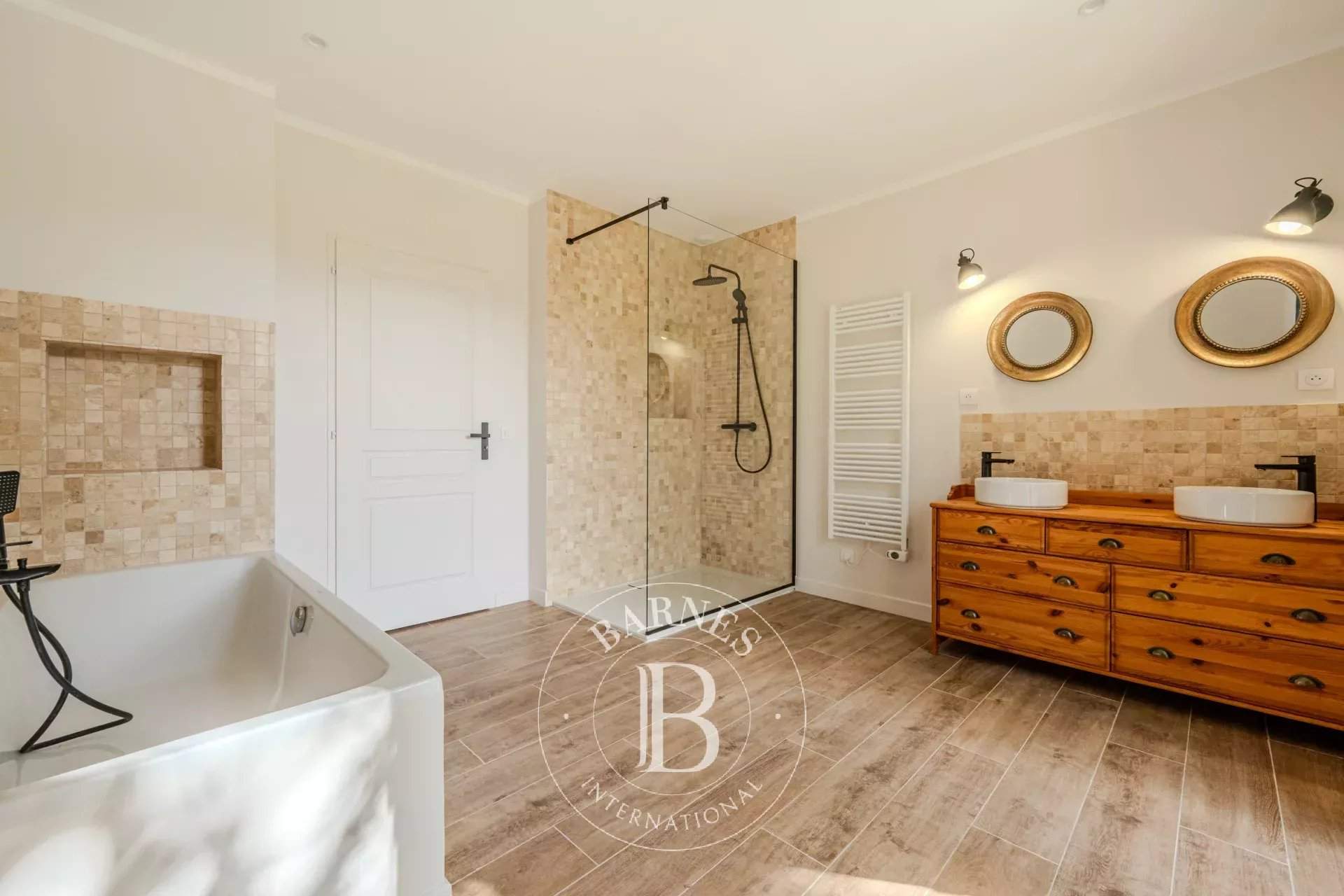 Saint-Maximin-la-Sainte-Baume  - House 5 Bedrooms - picture 13